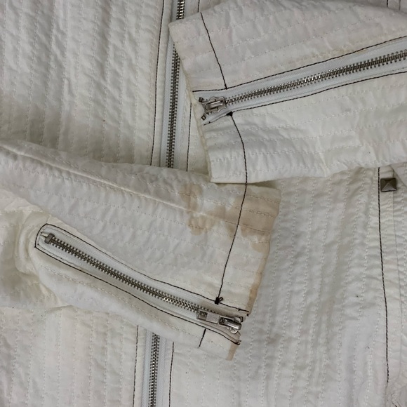 ⚪️Quilted Jacket with leather Accents (Sz XL) - Picture 2 of 6